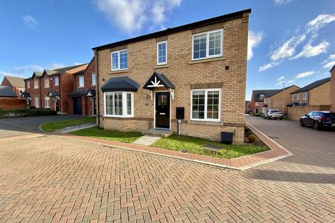 Lavender Court, Mirfield
