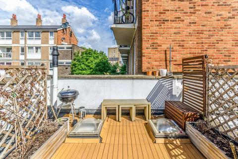 1 bedroom flat to rent, St Frideswides Mews, Poplar, London, E14