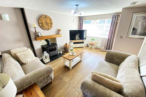 undefined, Summertrees Road, Great Sutton
