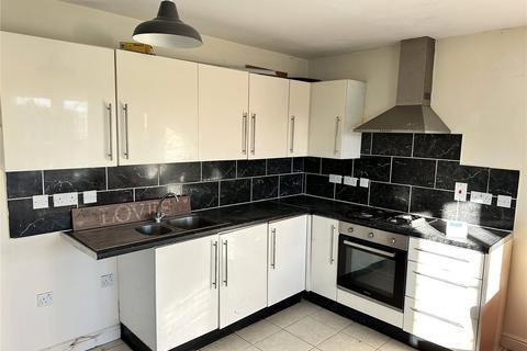 3 bedroom terraced house to rent, Carrholme Court, King Cross, Halifax, HX1