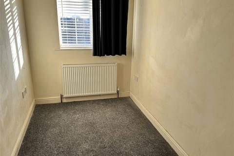 3 bedroom terraced house to rent, Carrholme Court, King Cross, Halifax, HX1