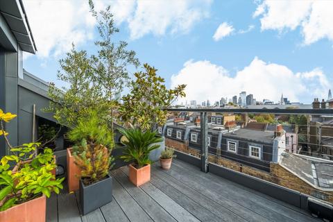 undefined, Rosebery Avenue, London EC1R