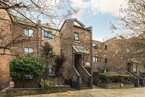 undefined, Prospect Place, London E1W