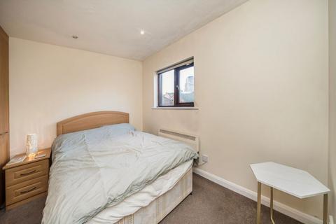 undefined, Prospect Place, London E1W