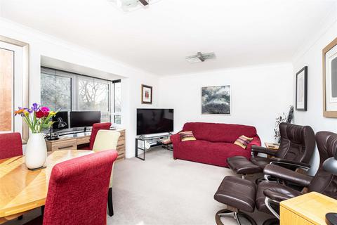 undefined, Grosvenor Road, Bournemouth BH4