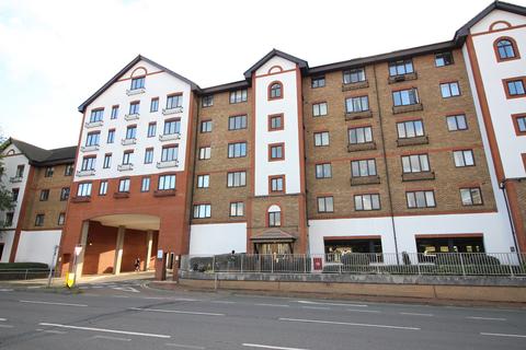 2 bedroom apartment for sale, Sopwith Way, Kingston upon Thames KT2