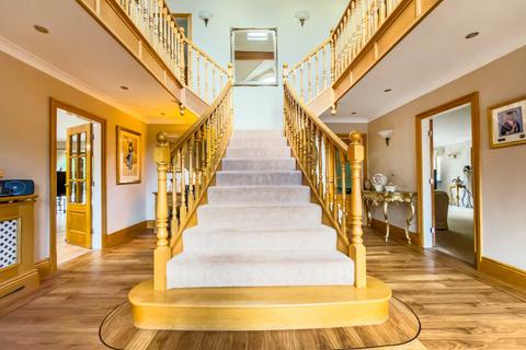 5 bedroom detached house for sale, Birkby Brow Crescent, Birstall