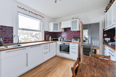 3 bedroom maisonette for sale, Boundary Road, Colliers Wood, London, SW19