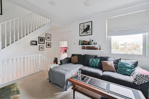 Boundary Road, Colliers Wood, London, SW19