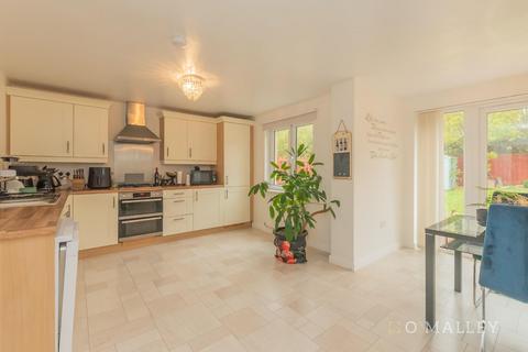 undefined, Mellock Crescent, Maddiston