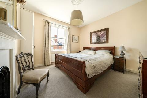 undefined, Cheselden Road, Surrey GU1