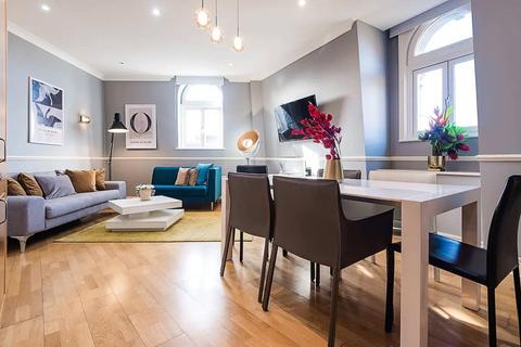 3 bedroom apartment for sale, Shaftesbury Avenue, London WC2H