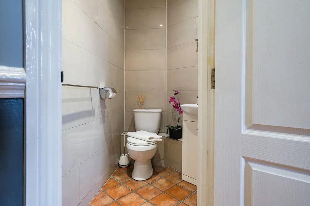 Picture No. 23