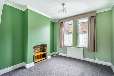 2 bedroom terraced house for sale, Howe Street, York