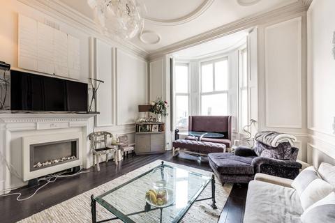 1 bedroom flat to rent, Gloucester Road, South Kensington, London, SW7