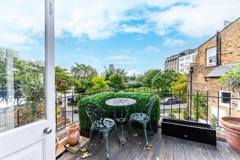 2 bedroom maisonette to rent, Cremorne Road, Chelsea, London, SW10