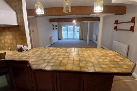 undefined, Gardners Quay, Sandwich CT13