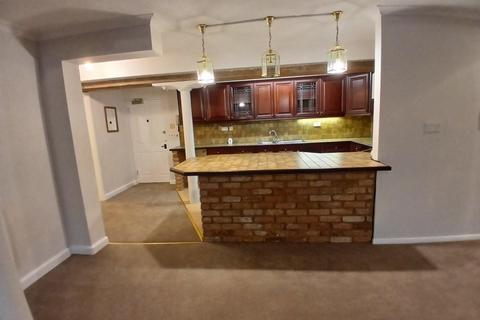 undefined, Gardners Quay, Sandwich CT13