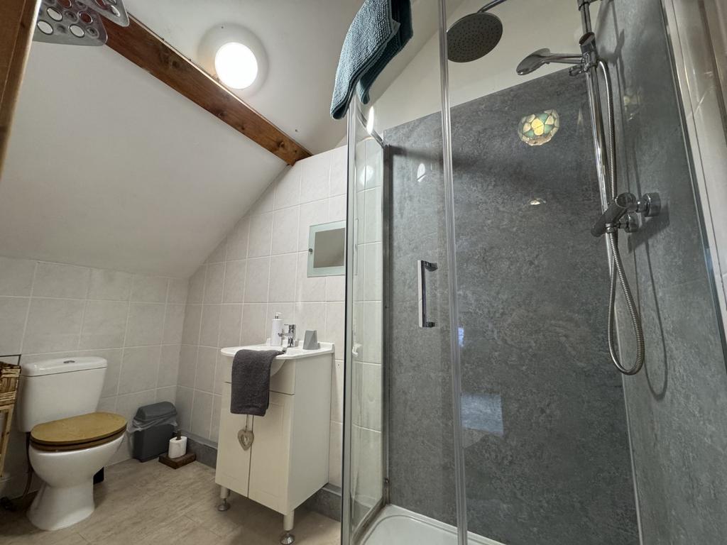 En Suite 2