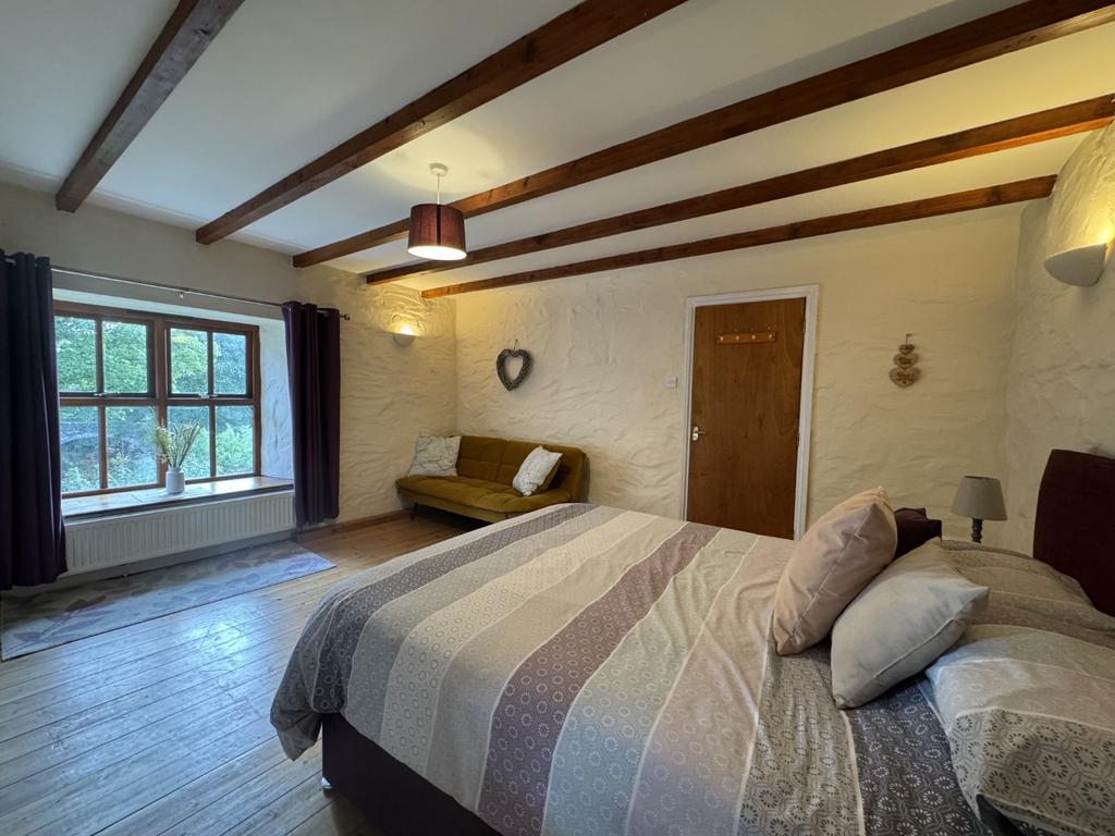 Front Bedroom 3 2