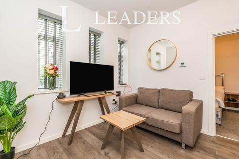 undefined, Millbrook Road East, Southampton, SO15
