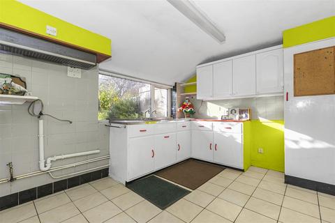 undefined, Swan Lane, Winterbourne BS36