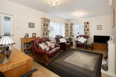 2 bedroom detached bungalow for sale, Coryton Close, Dawlish EX7