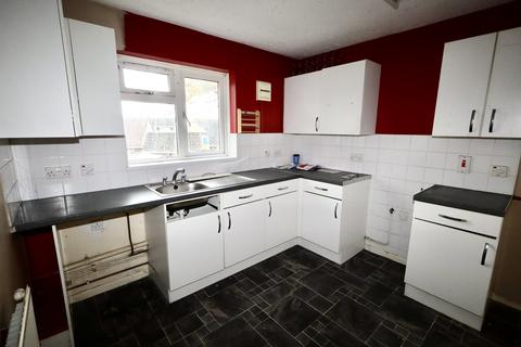 undefined, Flat 8, Wells