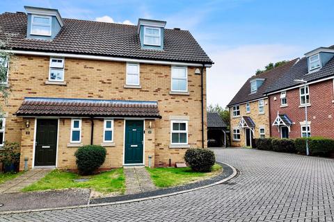 Whitney Close, Hartford, Huntingdon.