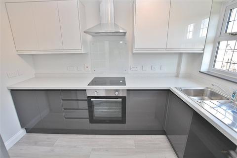 undefined, Lorne Gardens, Woking GU21