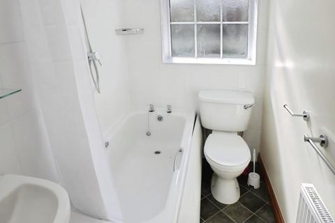 2 bedroom terraced house to rent, Cavendish Place, Pudsey,  LS28 6AH