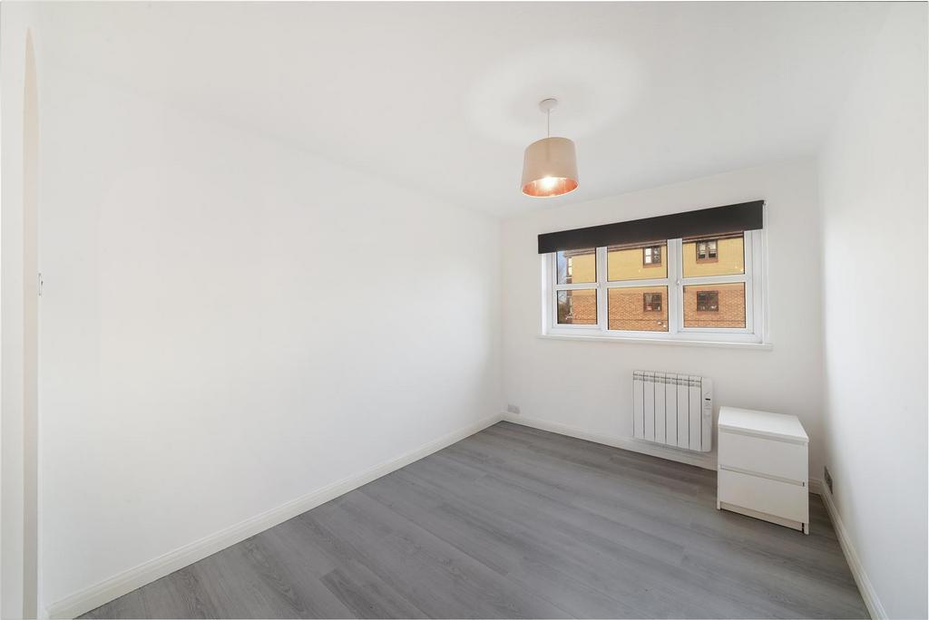 90 Conifer Way - l1 Rlr LONv Ex21 VBqqi7 M.jpg