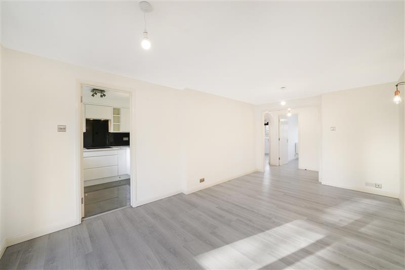 90 Conifer Way - HUAzo Kl Uhy Yege OVb5 Kg.jpg