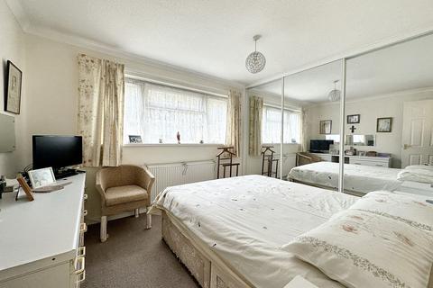 undefined, Cambria Drive, Dibden, SO45