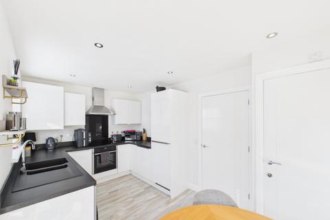 undefined, Lumley Avenue, Kingswood, Hull, HU7 3GX