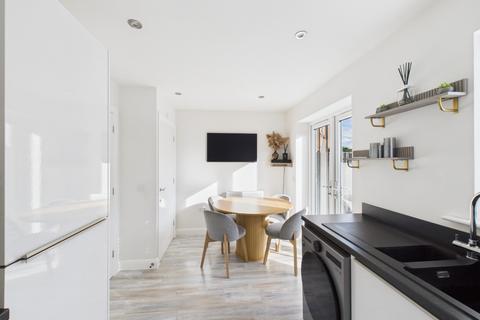 undefined, Lumley Avenue, Kingswood, Hull, HU7 3GX