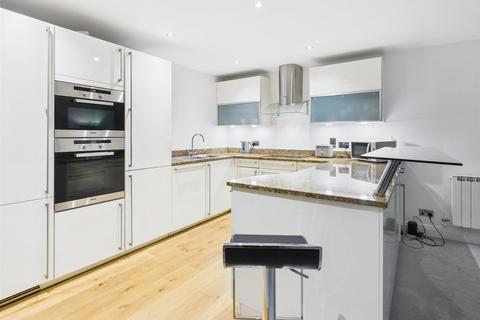 3 bedroom apartment for sale, Modern Coastal Apt with Three Bedrooms at West Park