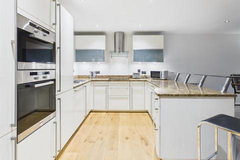 3 bedroom apartment for sale, Modern Coastal Apt with Three Bedrooms at West Park