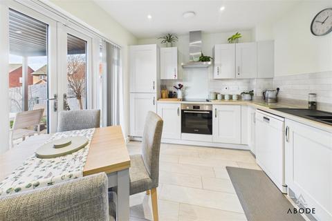 2 bedroom semi-detached house for sale, Thompson Close, Derby DE3