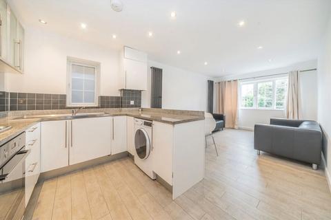 undefined, Fairfield Road, Uxbridge UB8