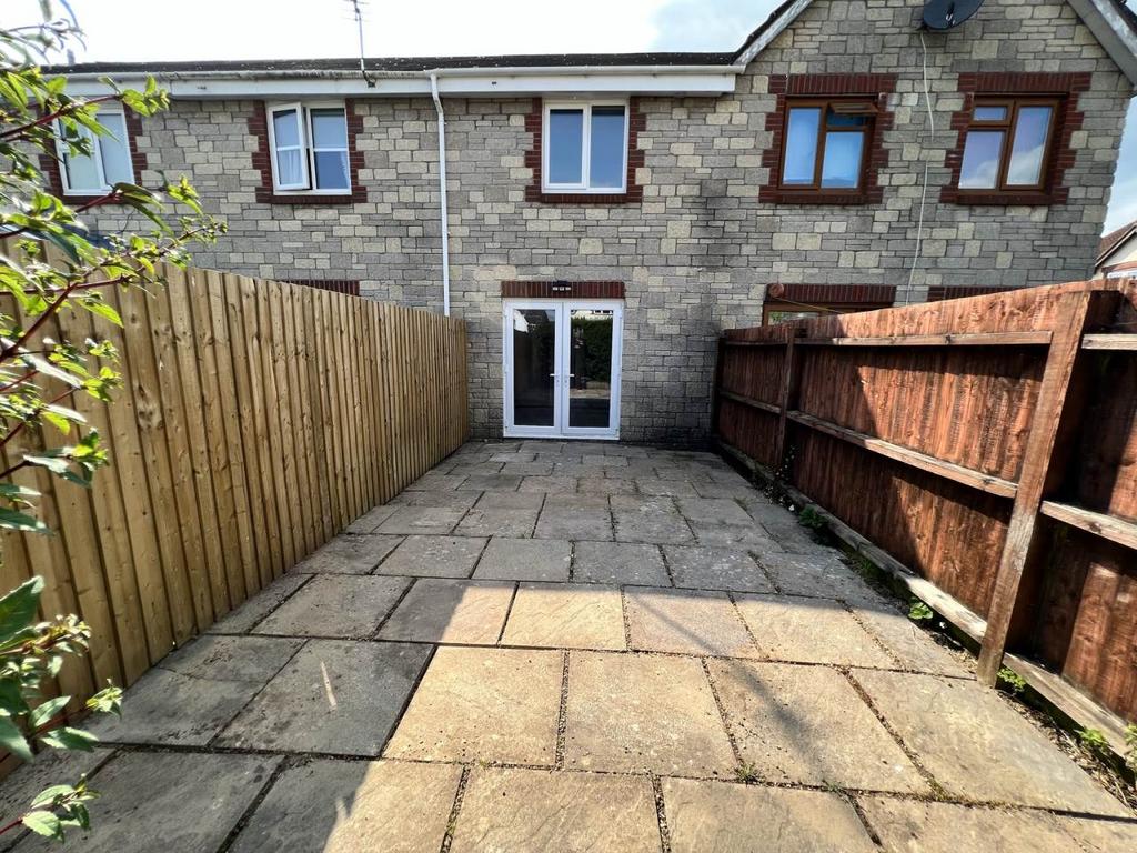 Rear Garden 28 Cwrt