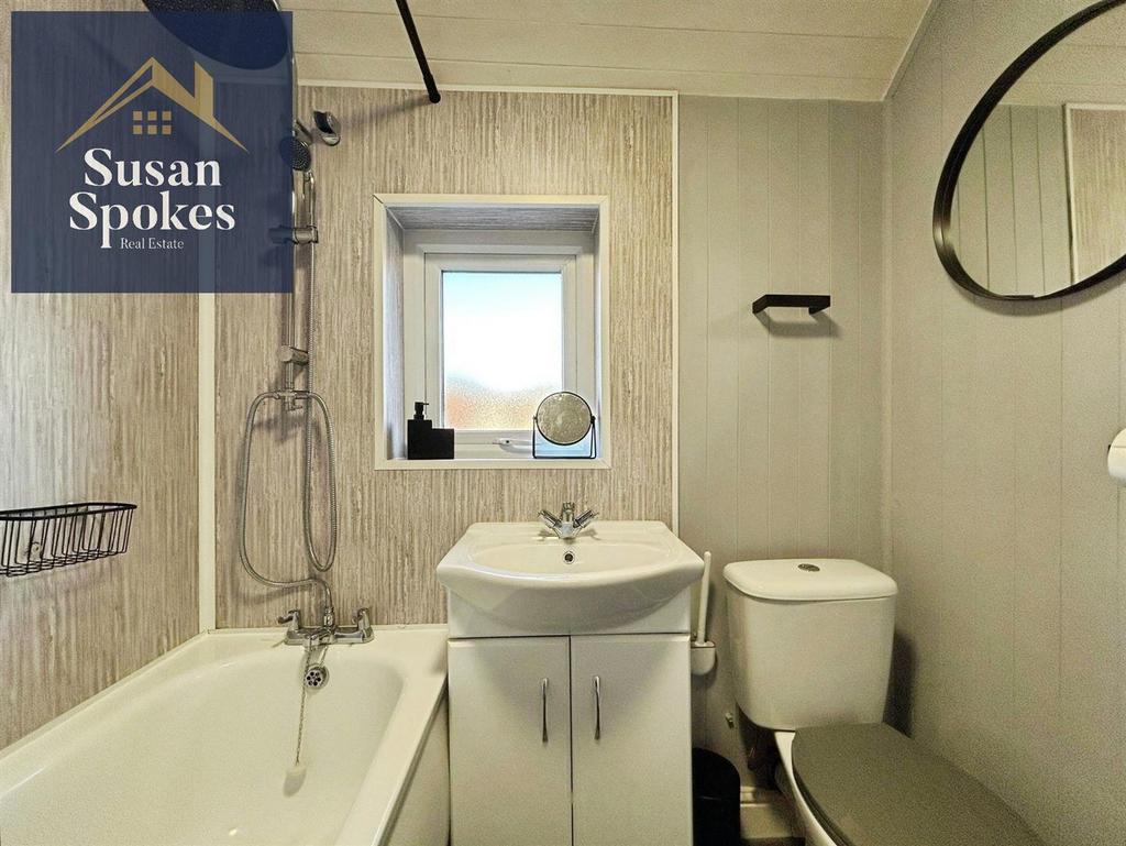 0a3ae1c5-Whats App 20 Image 202025-11-19 20at 2012.3