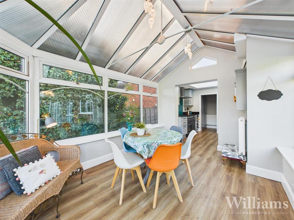 CAM02861 G0-PR0532-STILL024.jpg