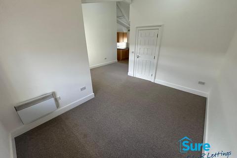 undefined, The Crescent, Gloucester, GL1.