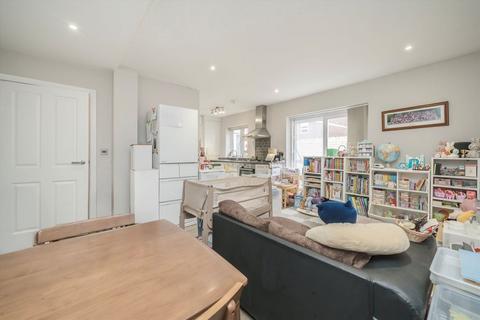 undefined, Castlebar Road, London W5