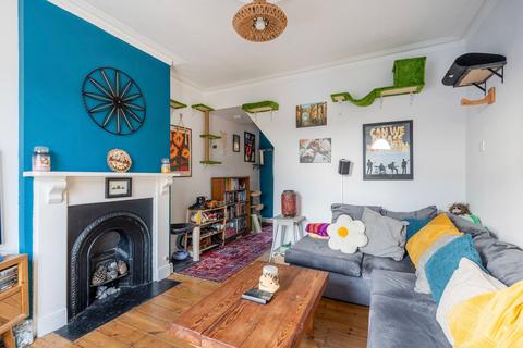 2 bedroom terraced house for sale, Rosebery Road, Norwich