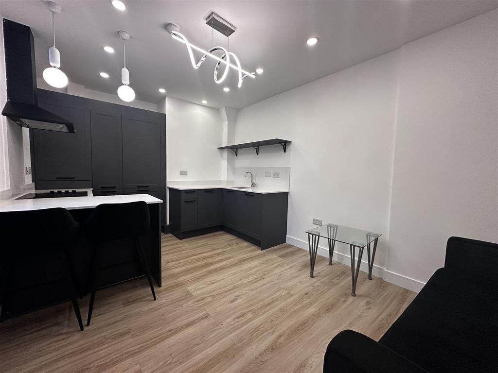 Kitchen/Lounge