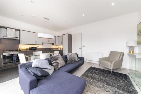 2 bedroom flat to rent, Warwick Road, Ealing, W5