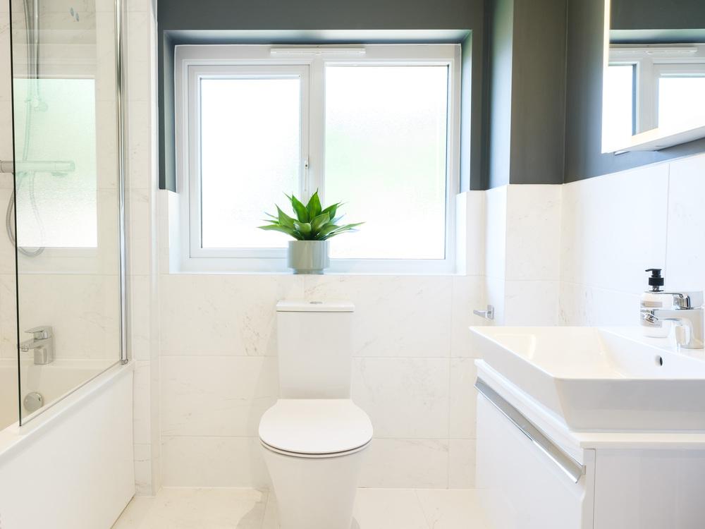Bathroom of the Balmoral, a 4 bedroom house
