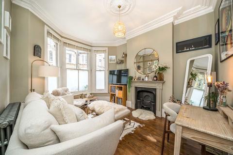 undefined, St. Luke's Avenue, London SW4